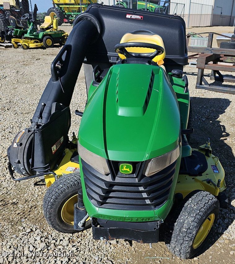 image for item NU9114 John Deere X500  lawn mower