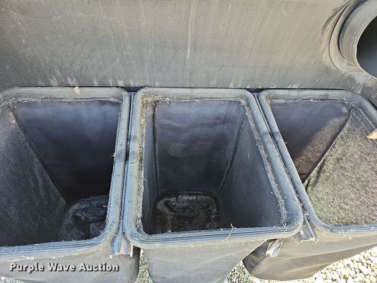 image for item NU9114 John Deere X500  lawn mower