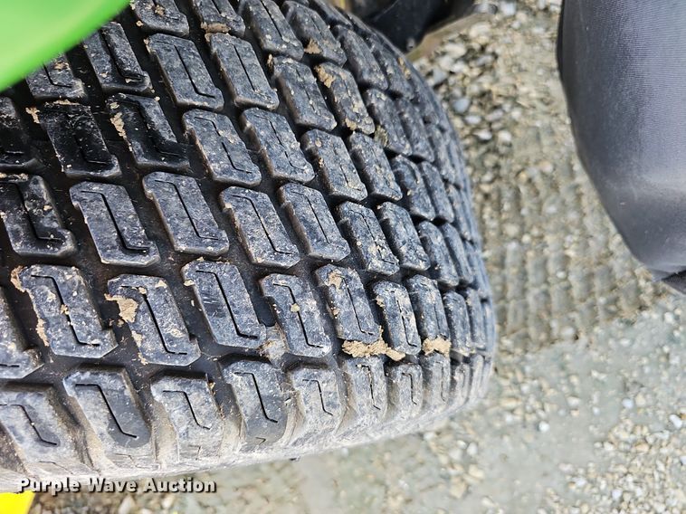 image for item NU9114 John Deere X500  lawn mower