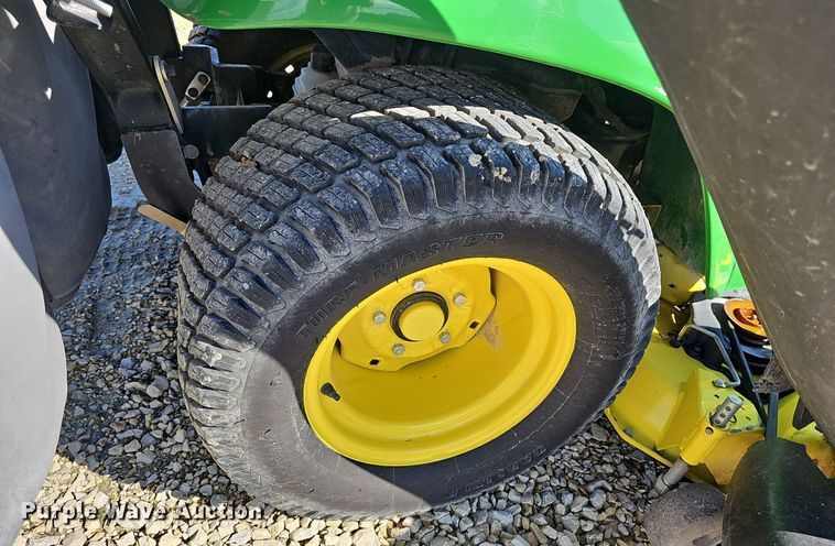 image for item NU9114 John Deere X500  lawn mower