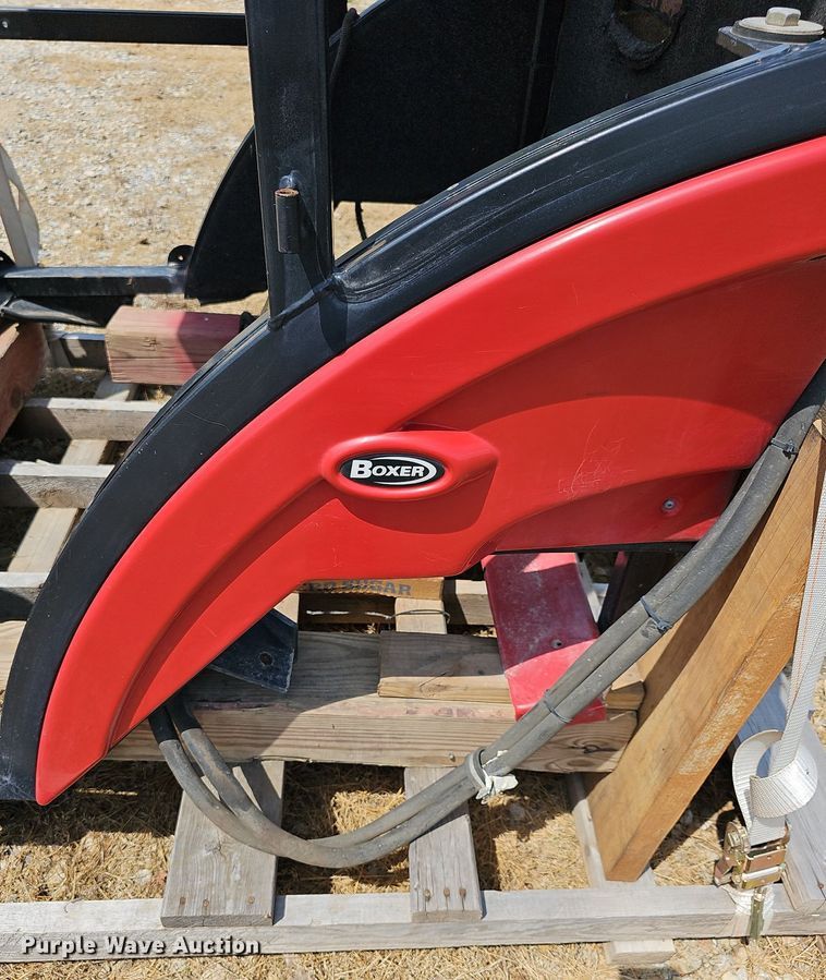 image for item NU9135 Toro  enclosed cab