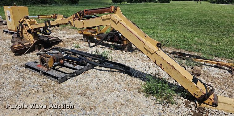 image for item NU9136 Tiger  side boom rotary mower