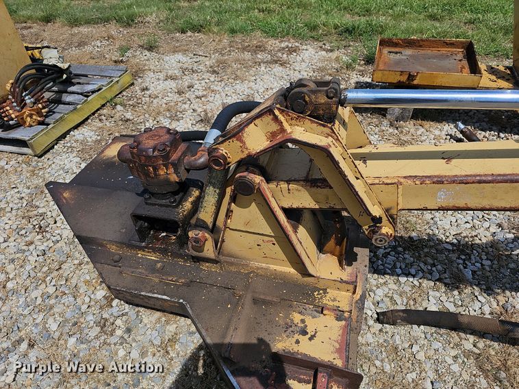 image for item NU9136 Tiger  side boom rotary mower