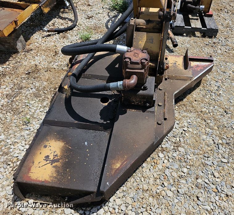 image for item NU9136 Tiger  side boom rotary mower