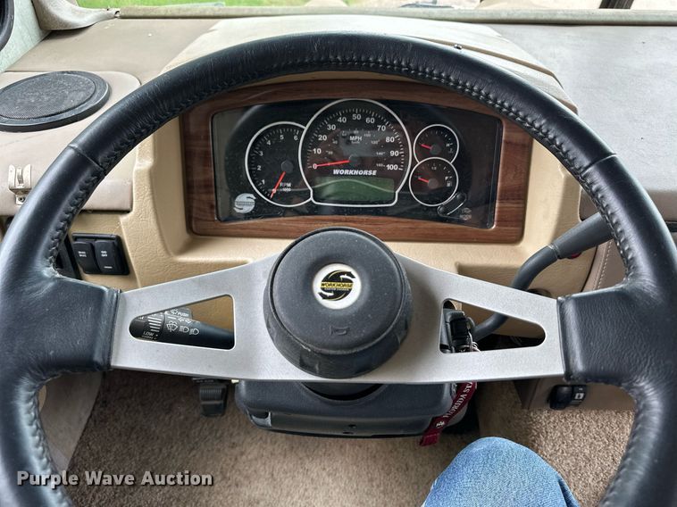 image for item NY9249 2007 Fleetwood Terra LX  RV