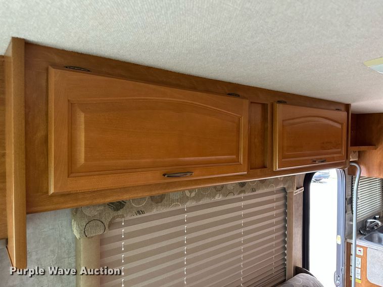 image for item NY9249 2007 Fleetwood Terra LX  RV
