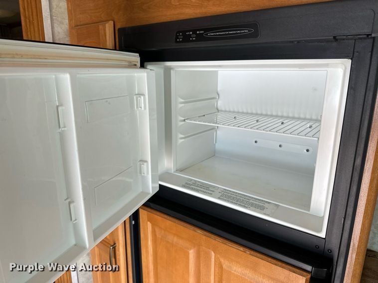 image for item NY9249 2007 Fleetwood Terra LX  RV