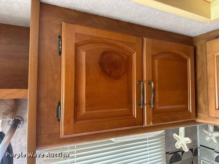 image for item NY9249 2007 Fleetwood Terra LX  RV