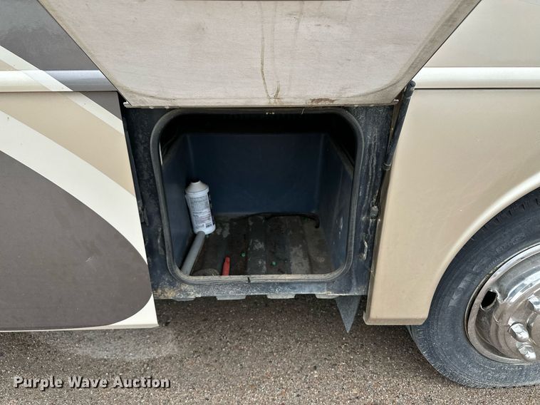 image for item NY9249 2007 Fleetwood Terra LX  RV