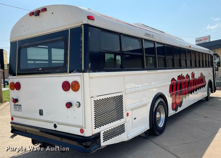 image for item NY9556 2009 Thomas Built Saf-T-Liner  bus