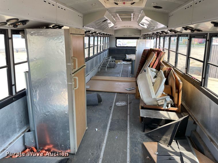 image for item NY9556 2009 Thomas Built Saf-T-Liner  bus