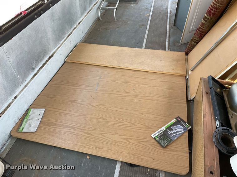 image for item NY9556 2009 Thomas Built Saf-T-Liner  bus