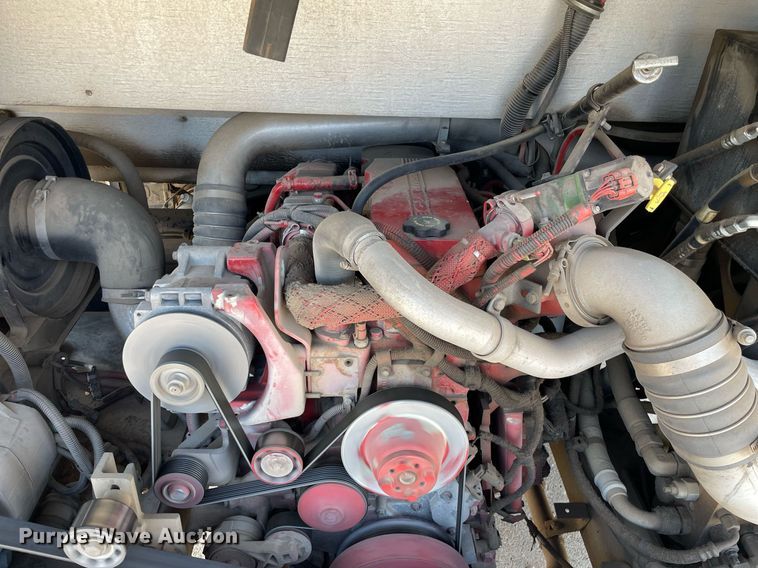 image for item NY9556 2009 Thomas Built Saf-T-Liner  bus