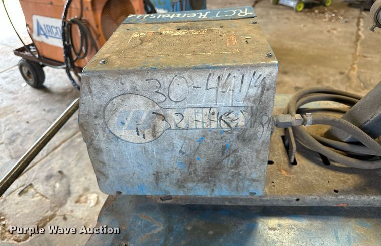 image for item OC9128 (3) welders