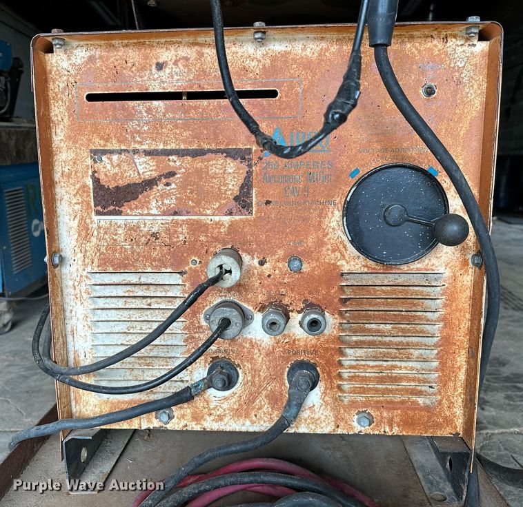 image for item OC9128 (3) welders