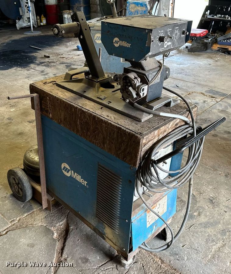 image for item OC9128 (3) welders