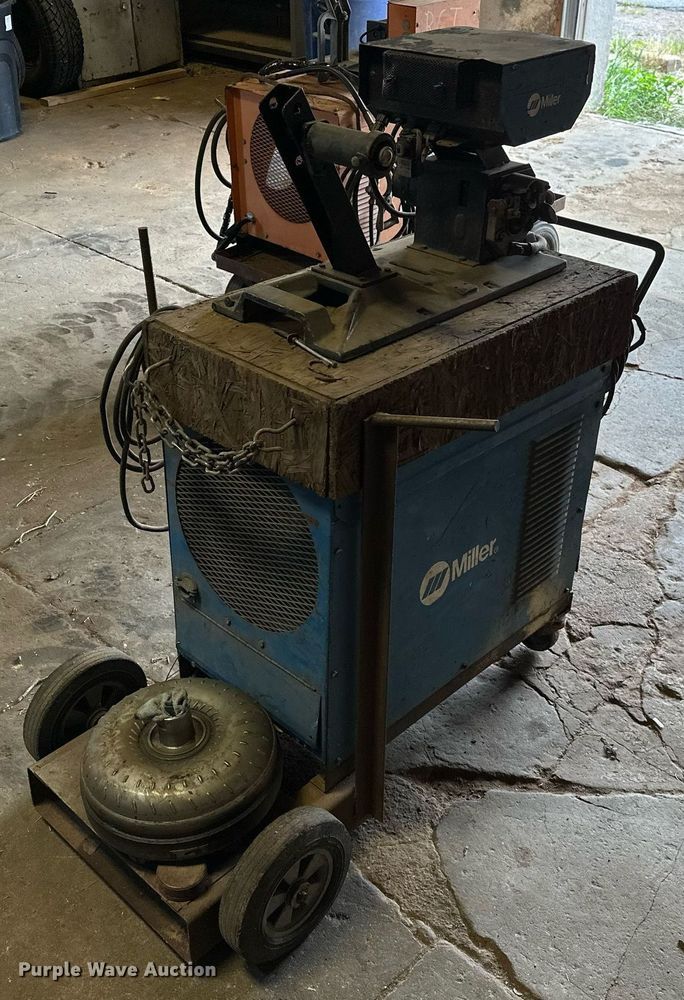 image for item OC9128 (3) welders