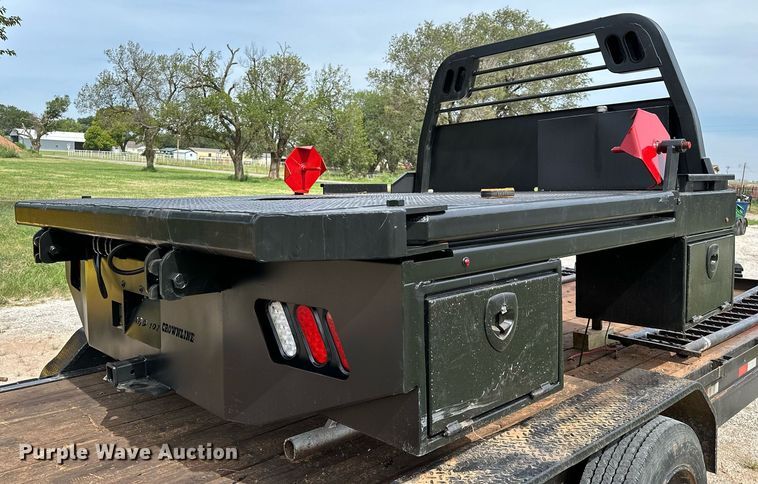 image for item OC9131 Crownline ABD 102  hydraulic bale bed