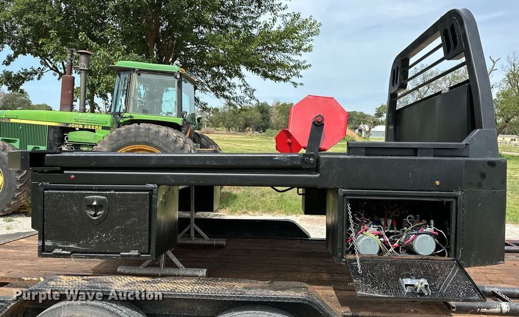 image for item OC9131 Crownline ABD 102  hydraulic bale bed