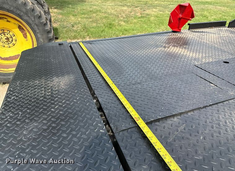 image for item OC9131 Crownline ABD 102  hydraulic bale bed