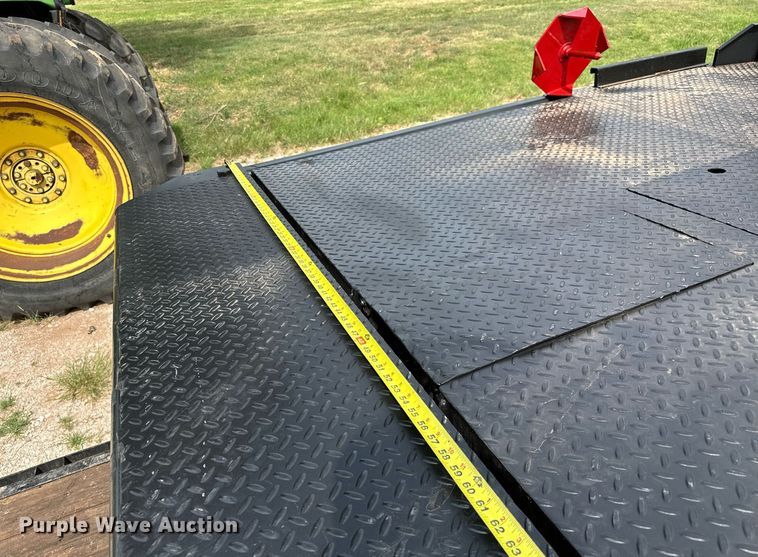 image for item OC9131 Crownline ABD 102  hydraulic bale bed