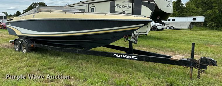 image for item OG9138 1991 Baja 270  boat