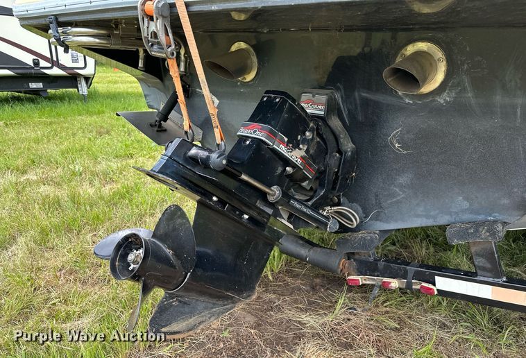 image for item OG9138 1991 Baja 270  boat