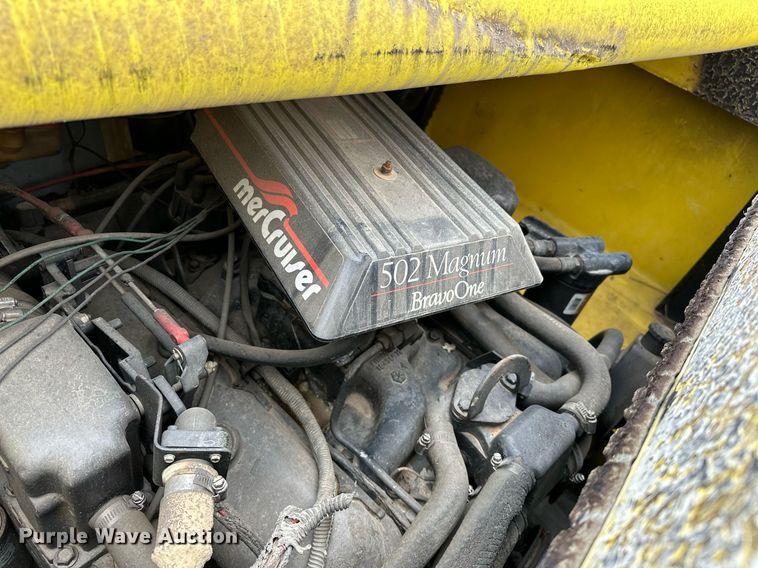 image for item OG9138 1991 Baja 270  boat