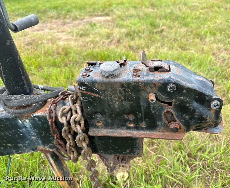 image for item OG9138 1991 Baja 270  boat