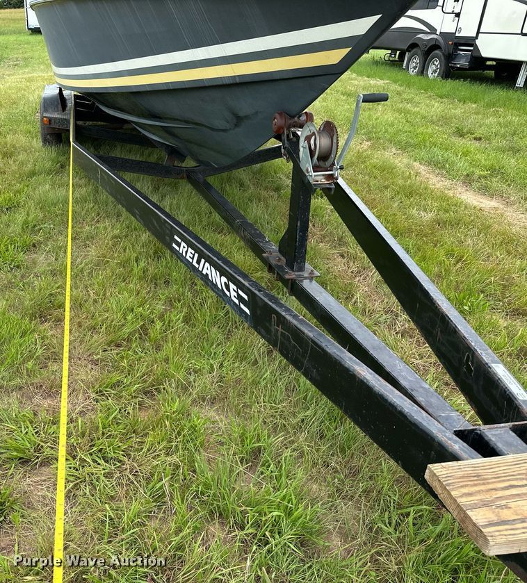 image for item OG9138 1991 Baja 270  boat