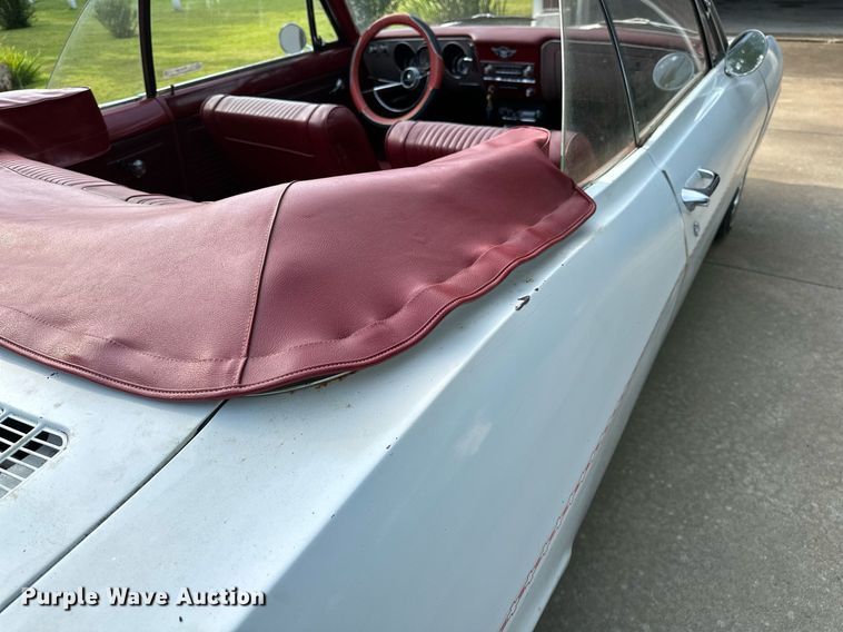 image for item OG9139 1965 Chevrolet Corvair  convertible