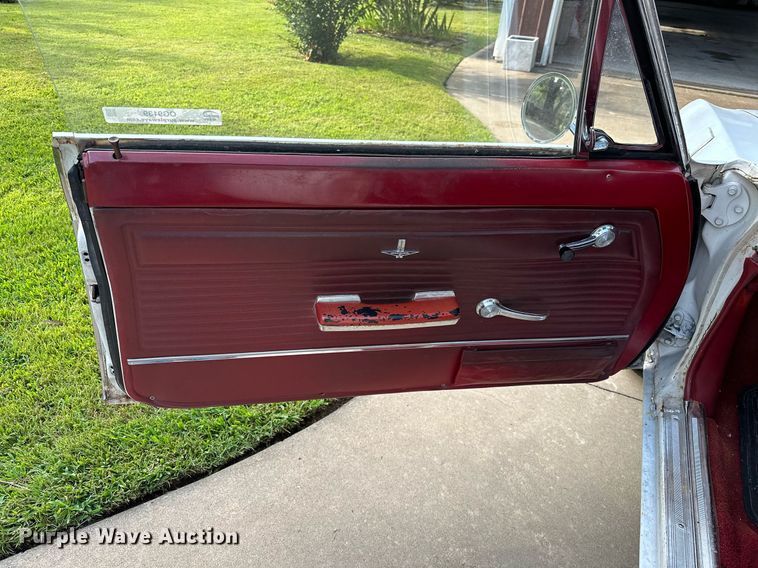 image for item OG9139 1965 Chevrolet Corvair  convertible