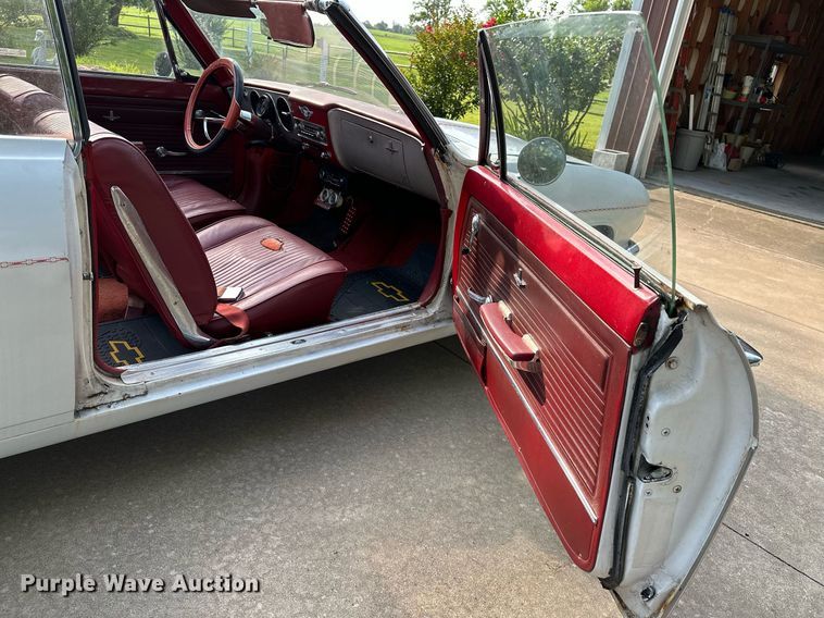 image for item OG9139 1965 Chevrolet Corvair  convertible