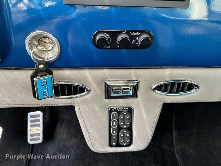 image for item OG9142 1969 Chevrolet C10  pickup truck