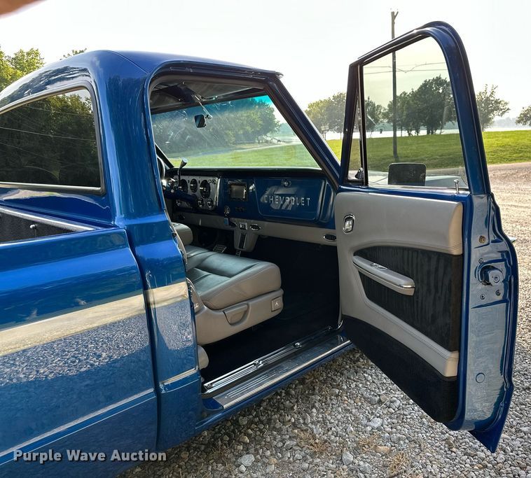 image for item OG9142 1969 Chevrolet C10  pickup truck