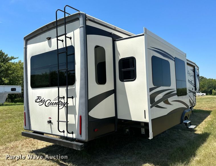 image for item OG9151 2019 Heartland Big Country  camper