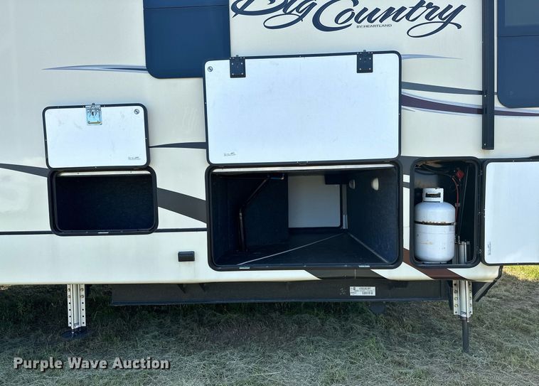 image for item OG9151 2019 Heartland Big Country  camper