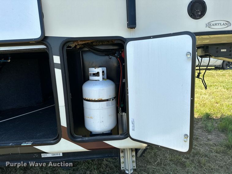 image for item OG9151 2019 Heartland Big Country  camper