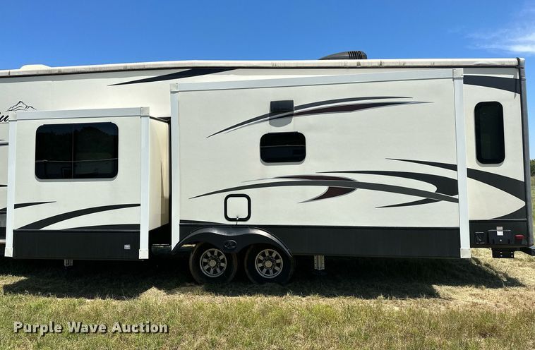 image for item OG9151 2019 Heartland Big Country  camper