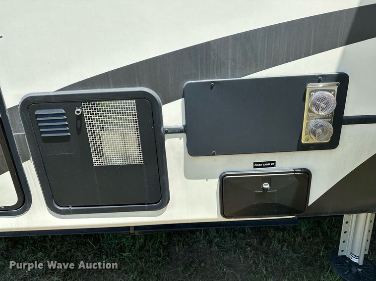 image for item OG9151 2019 Heartland Big Country  camper