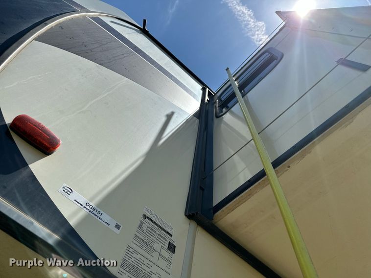 image for item OG9151 2019 Heartland Big Country  camper