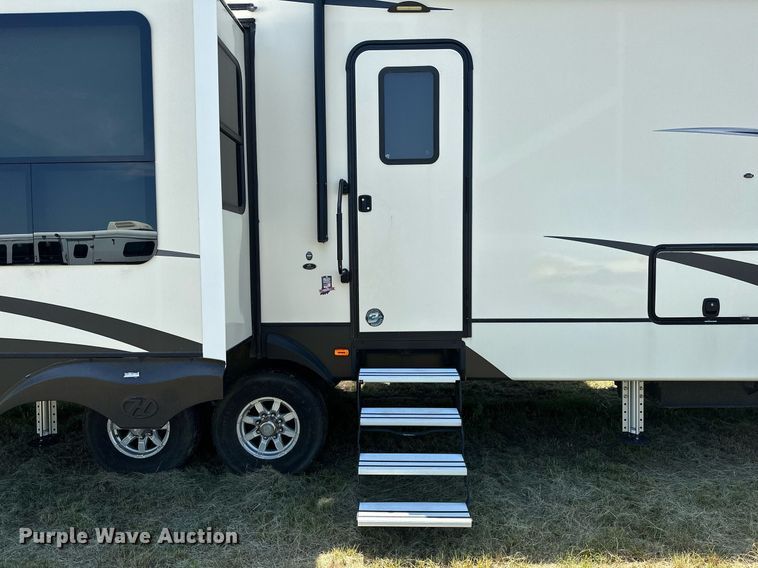 image for item OG9151 2019 Heartland Big Country  camper