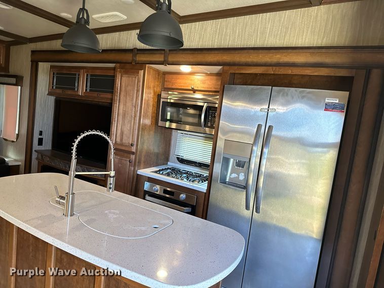 image for item OG9151 2019 Heartland Big Country  camper