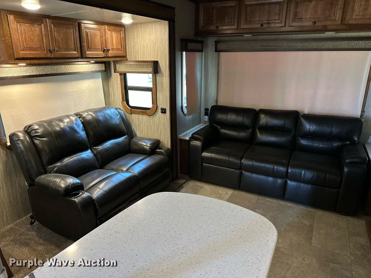 image for item OG9151 2019 Heartland Big Country  camper