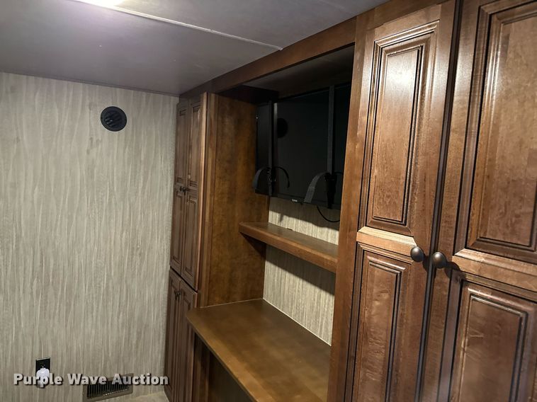 image for item OG9151 2019 Heartland Big Country  camper