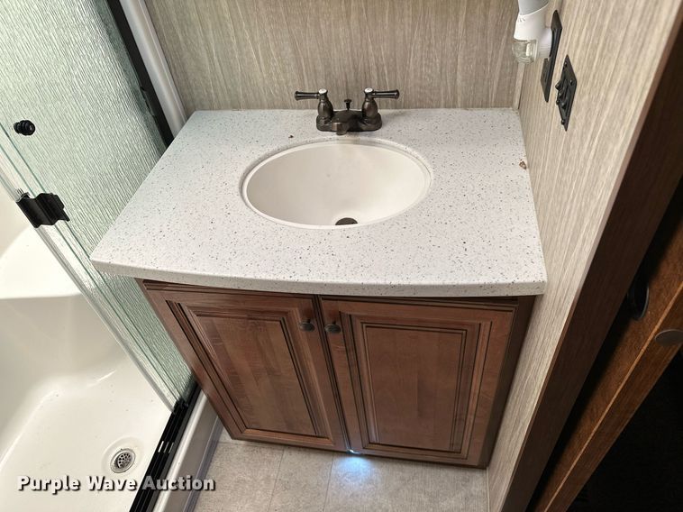 image for item OG9151 2019 Heartland Big Country  camper