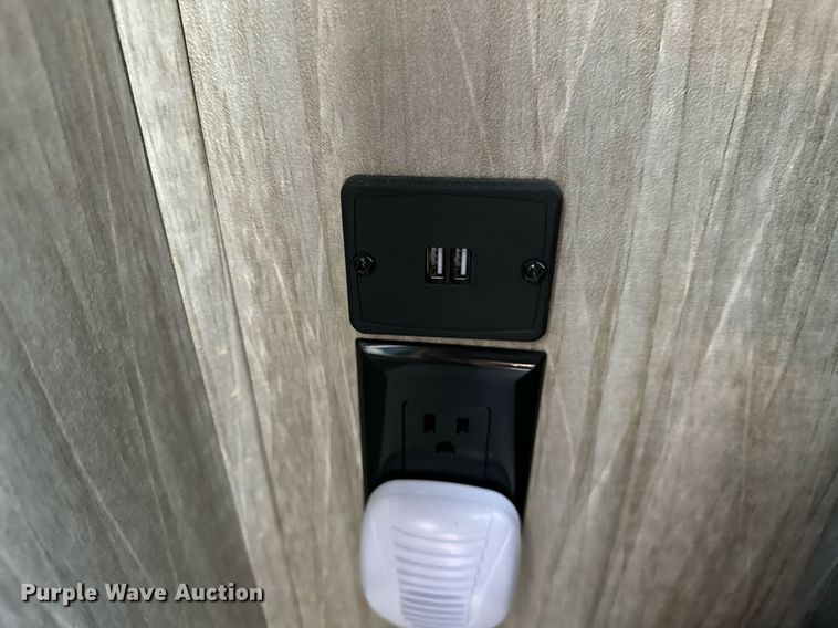 image for item OG9151 2019 Heartland Big Country  camper