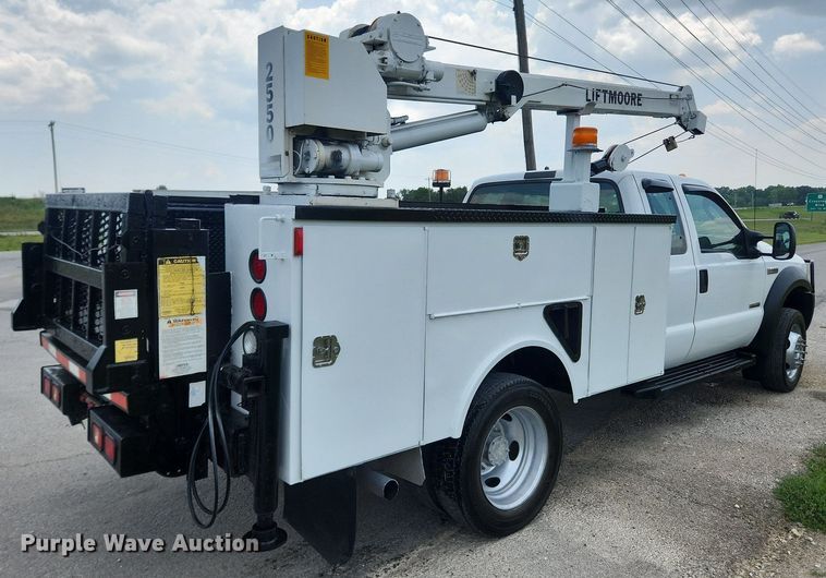 image for item OK9600 2007 Ford F450 Super Duty XL  utility / service truck