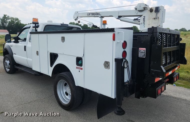 image for item OK9600 2007 Ford F450 Super Duty XL  utility / service truck