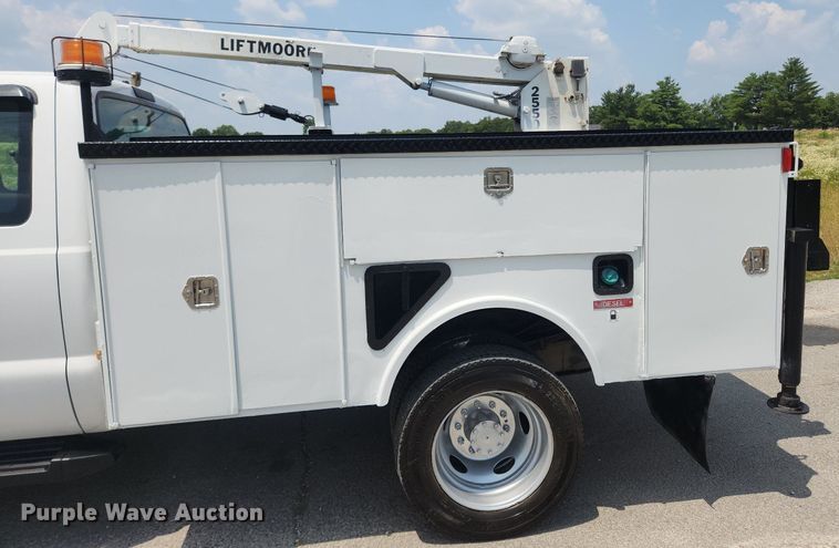image for item OK9600 2007 Ford F450 Super Duty XL  utility / service truck